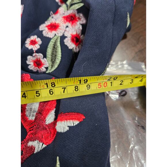 Soft Surroundings Cherry Blossom Hummingbird Embroidered Jacket Kimono Size M - Picture 6 of 7